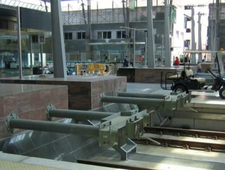 topera fija con frontal polivalente para trenes de alta velocidad